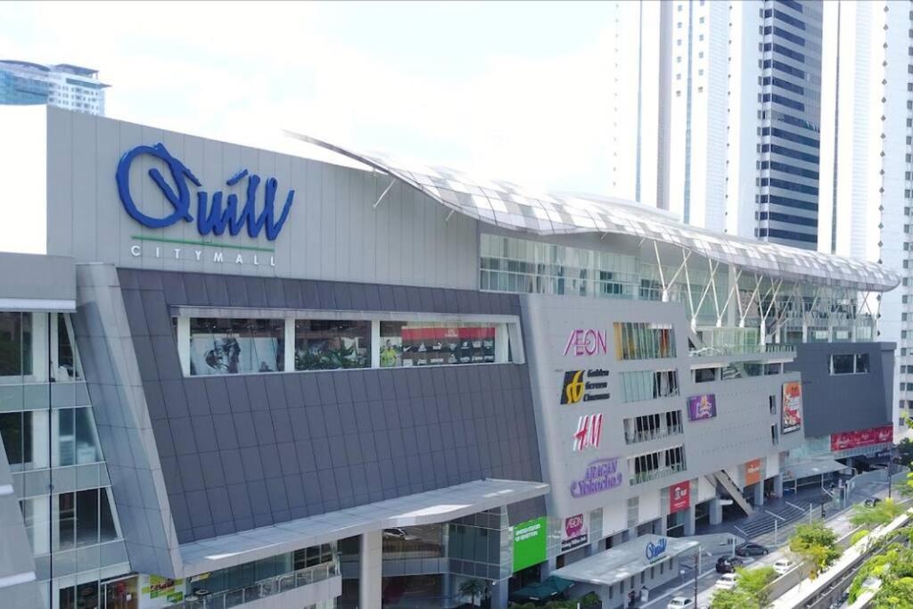 شقة #211 M101 Dang Wangi Klcc View Pool By Livin كوالالمبور المظهر الخارجي الصورة